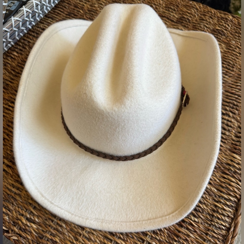 Wyeth Cream Wool Western Hat with custom leather Braided Band – One Size - Picture 4 of 8